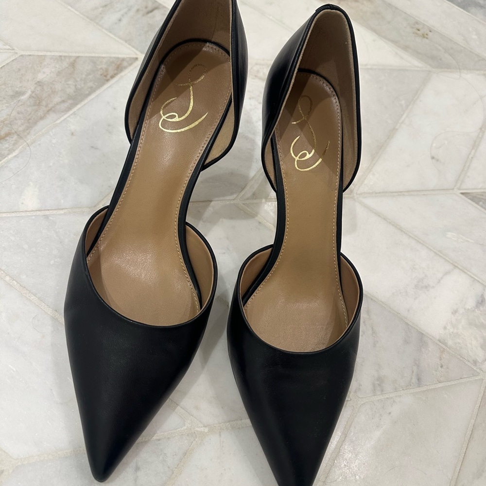 Sam Edelman Black Pointed Toe Heels